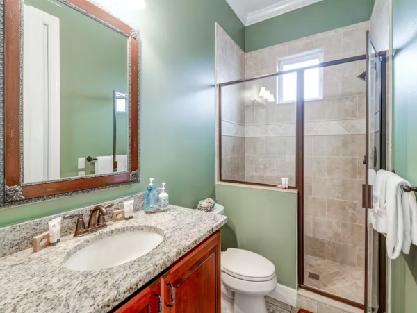 Luxury Treasure Island Vacation Home Sleeps Ten Guests
